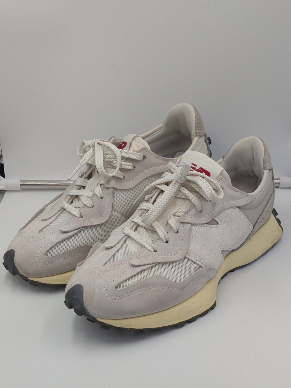 Casual Men's Cream Mesh & Suede Sneakers - Brand Not Visible